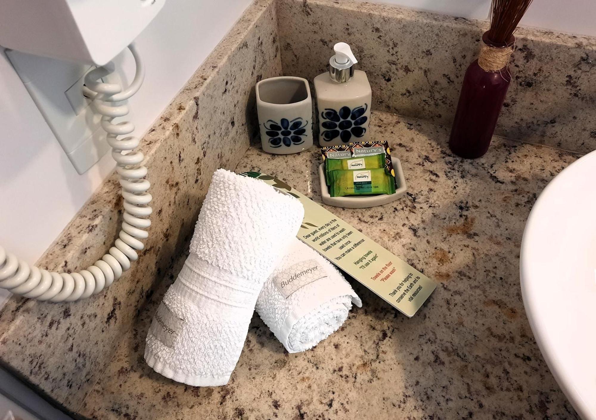 Suites Cambuca إلهابيلا المظهر الخارجي الصورة